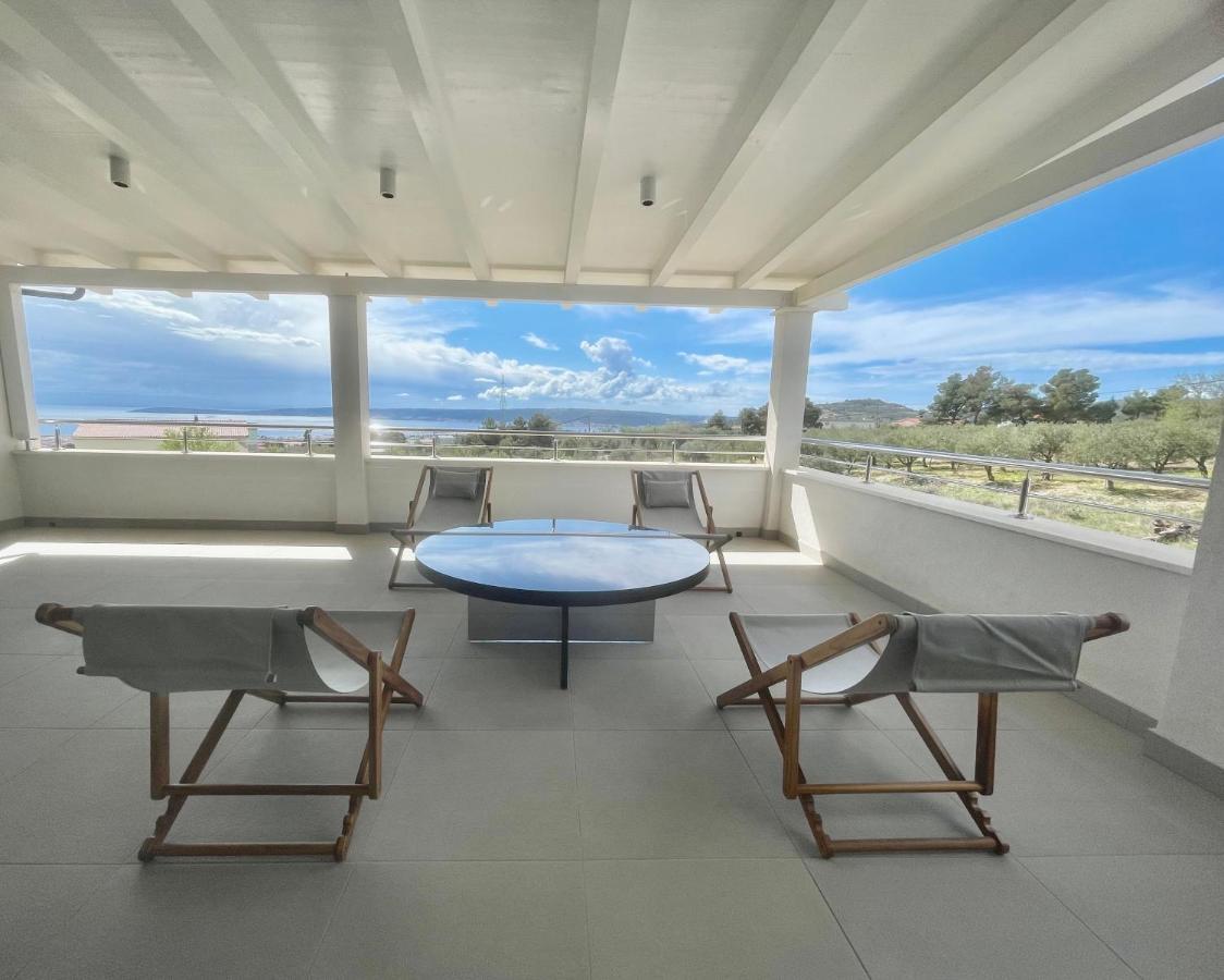 Villa Mila Kastela Kaštel Novi Exterior foto